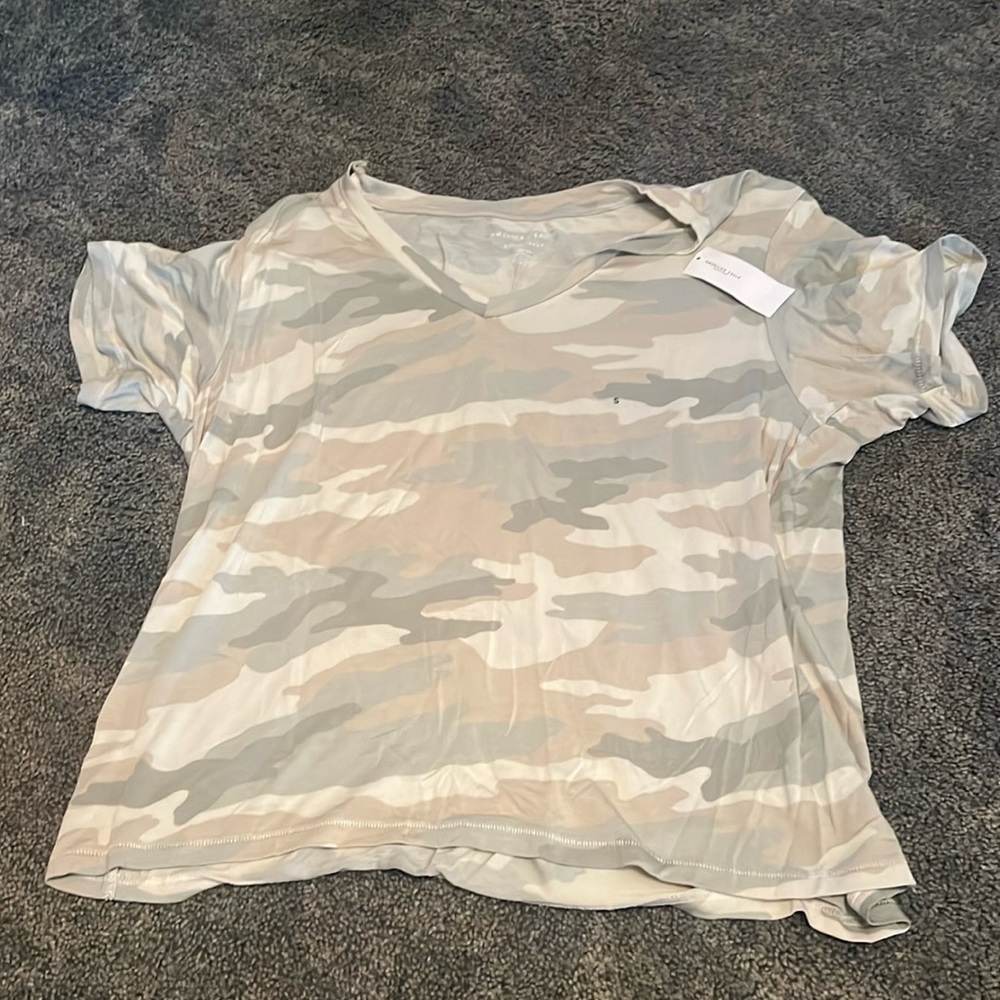 American eagle Tshirt
